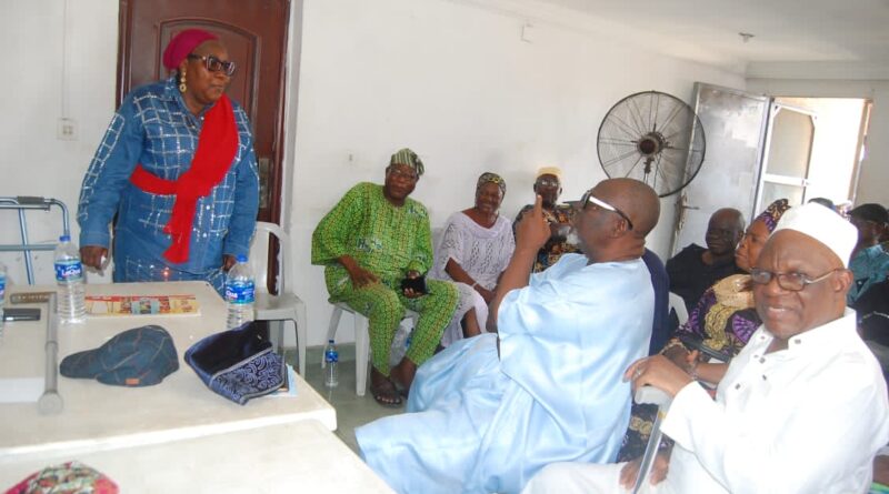 Former Oriade LCDA Chairman Declares For House of Reps in Amuwo-Odofin, Meets APC Stakeholders
