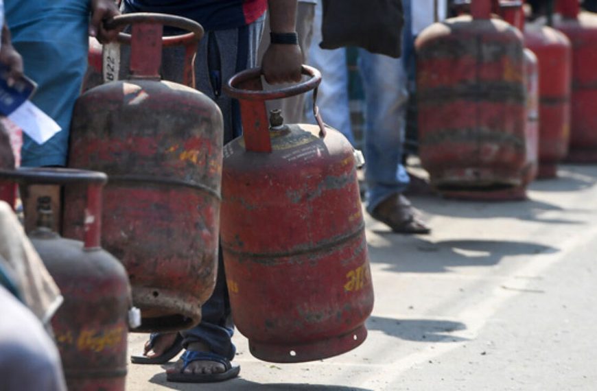 Amuwo Residents Struggle as Cooking Gas Hits ₦1,500 Per Kg